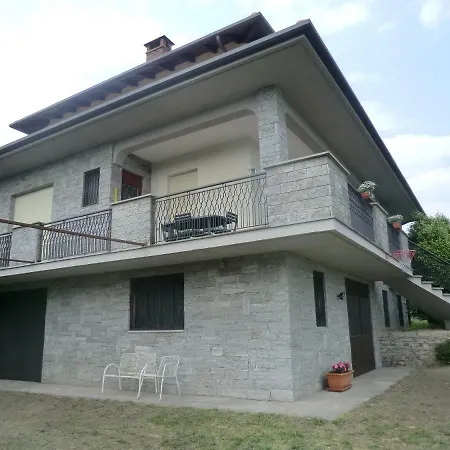 Casale Cadeloro Apartment Nebbiuno