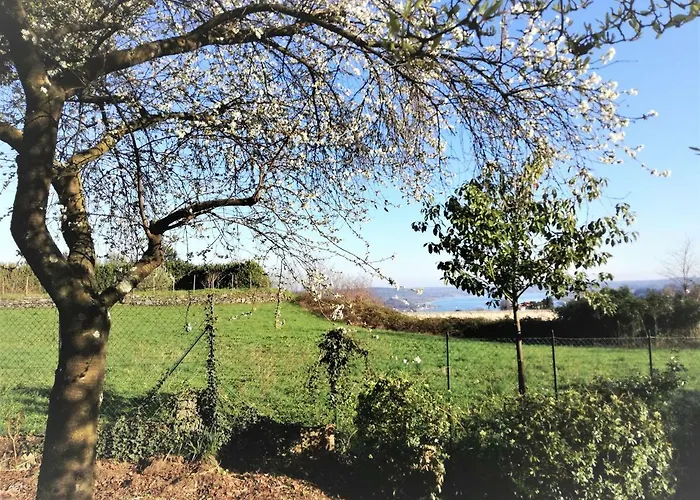 Casale Cadeloro 아파트 *