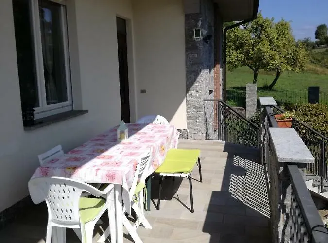 Casale Cadeloro Apartmán Nebbiuno